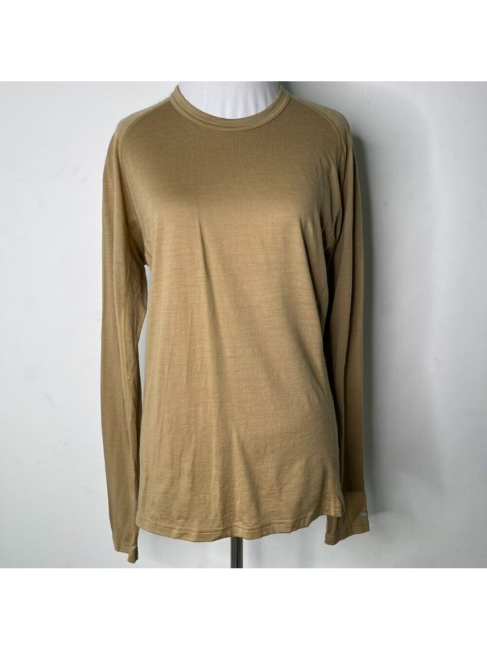 Icebreaker Bodyfit 200 Merino Wool Base Layer Top Mens S Womens M Tan